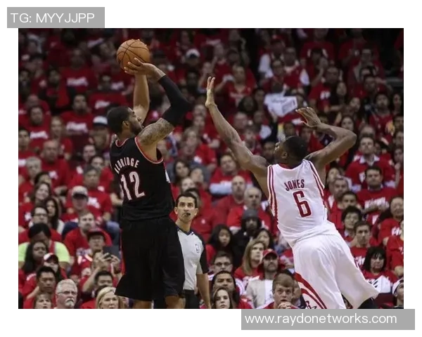 11月19日火箭与开拓者精彩对决录像回放全程回顾与分析 11月19日火箭与开拓者精彩对决录像回放全程回顾与分析