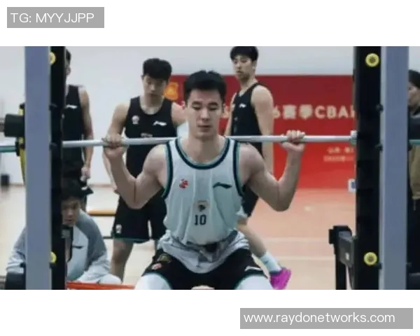 力压胡明轩!郭昊文狂砍42+6+8,失去绝杀时机,郭士强收意外之喜 力压胡明轩!郭昊文狂砍42+6+8,失去绝杀时机,郭士强收意外之喜